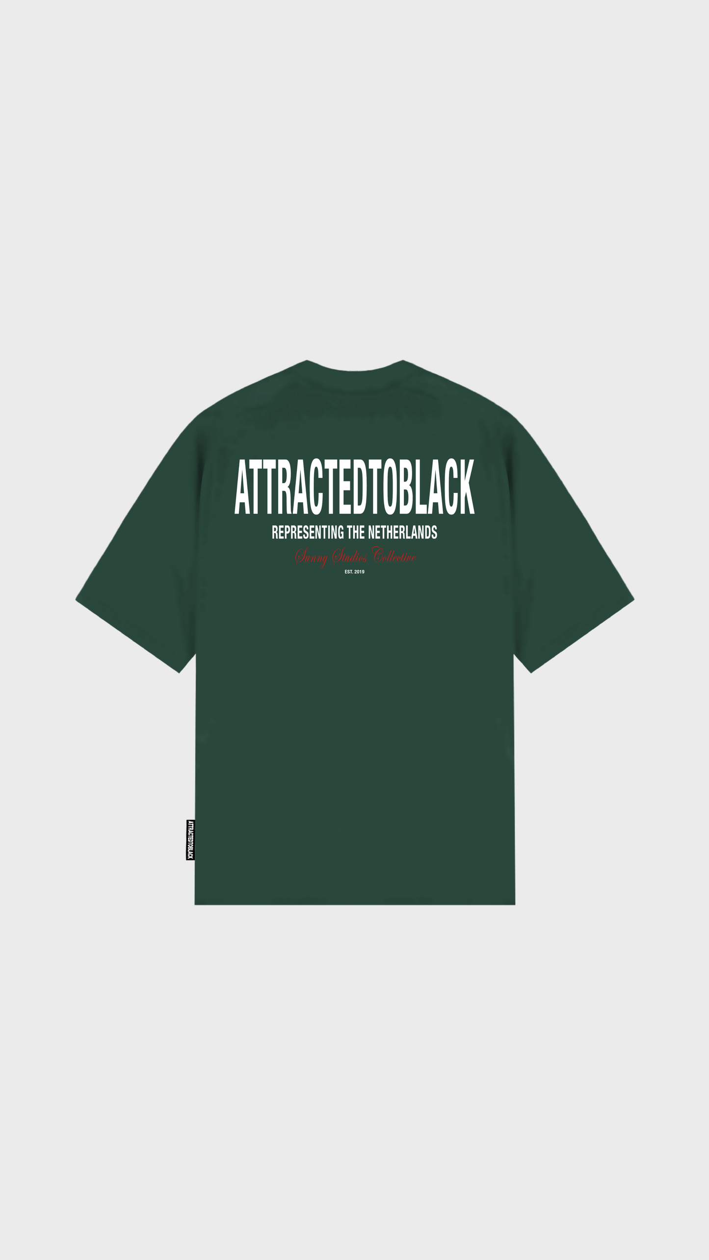 La camiseta de gran tamaño con declaración