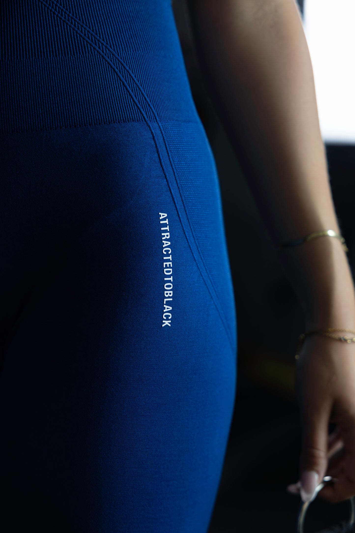 The Everyday Seamless Legging - Attractedtoblack