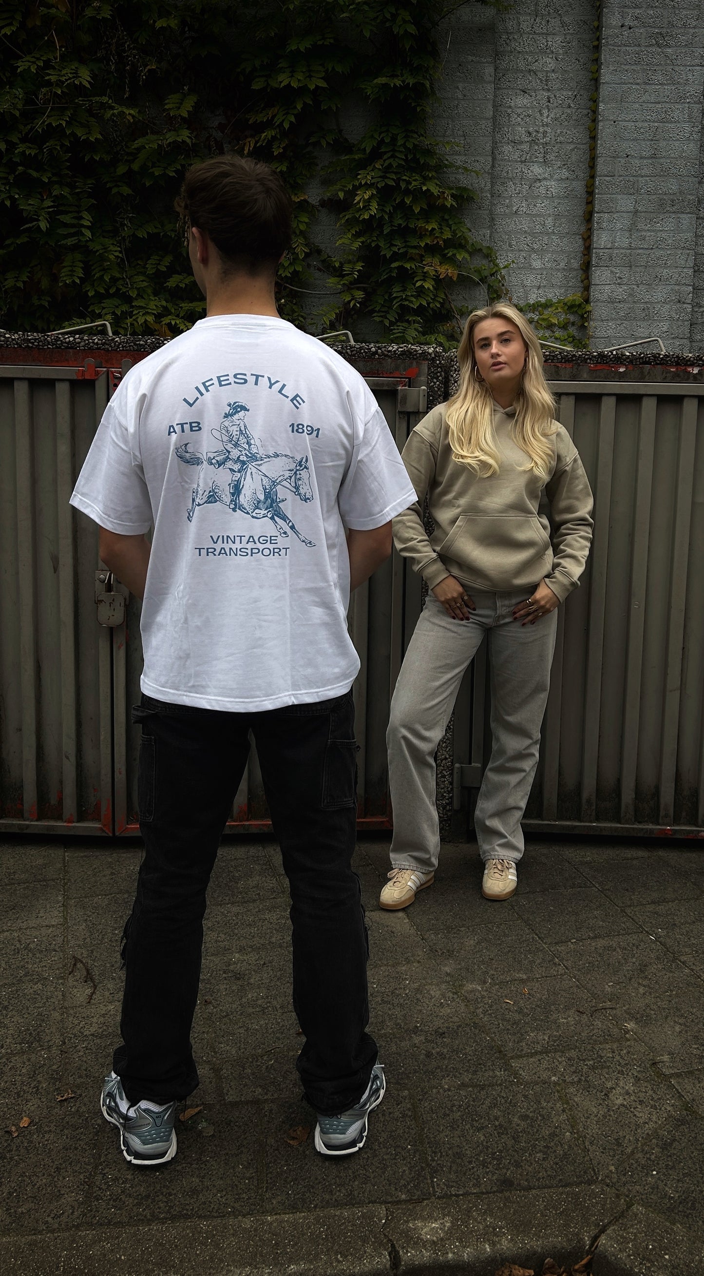 Sudadera con capucha The Morning Brew