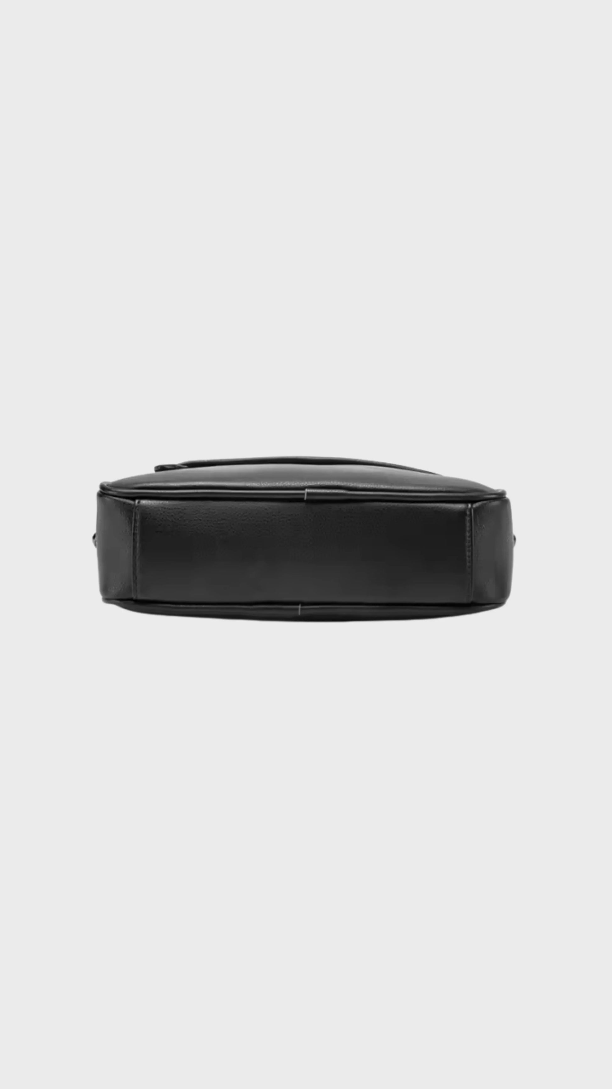 The Pure Messenger Bag - Attractedtoblack