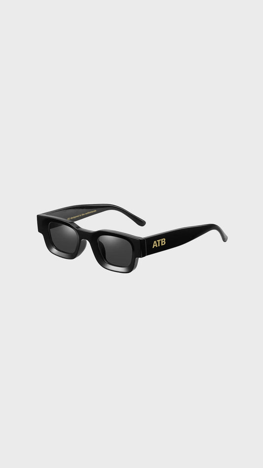 The Charcoal Glasses - Attractedtoblack