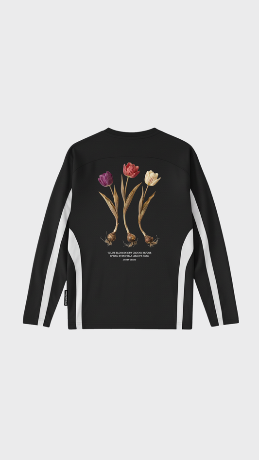 The Tulip Longsleeve - Attractedtoblack
