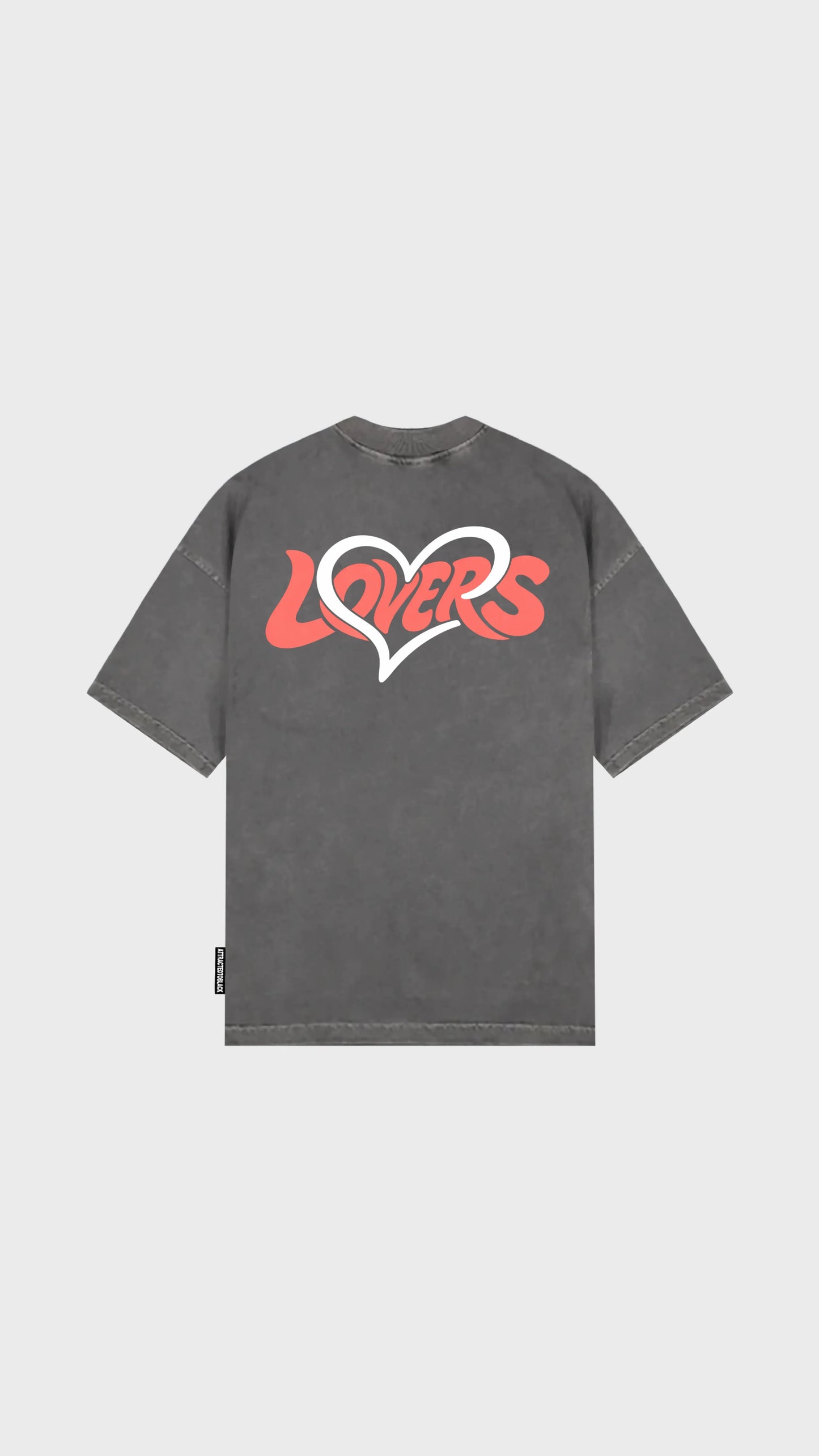 La camiseta extragrande Heartfelt