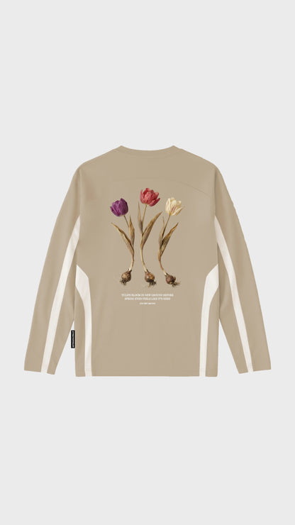 The Form Longsleeve - Attractedtoblack