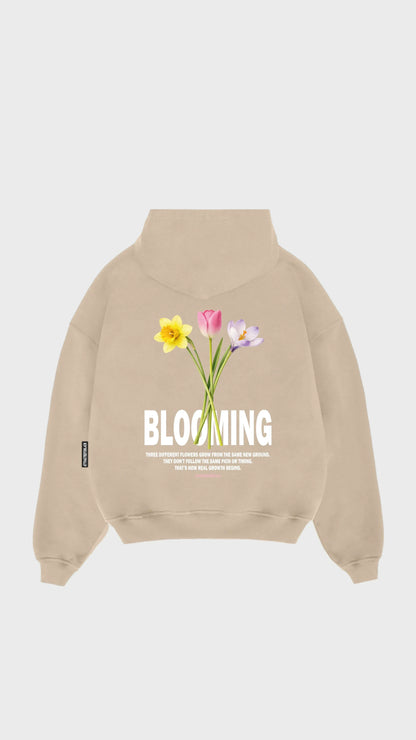 The Growing Hoodie - Attractedtoblack