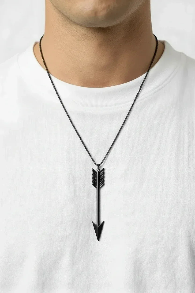 The Arrow Neckless - Attractedtoblack